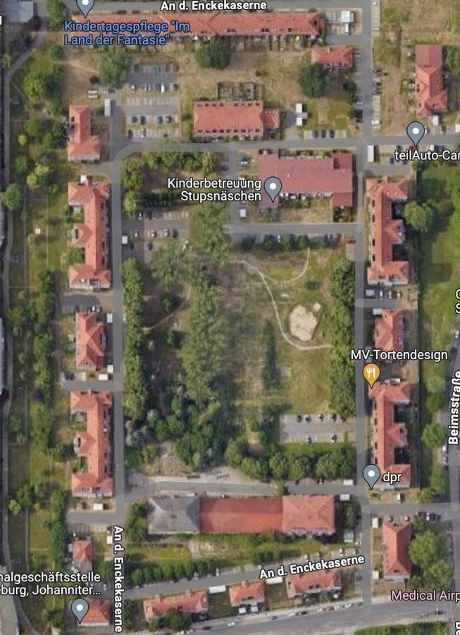 Ruhig - Privatparkplatz - Barrierearm Quiet - Private Car Park - Low Barrier Magdeburg Exterior foto